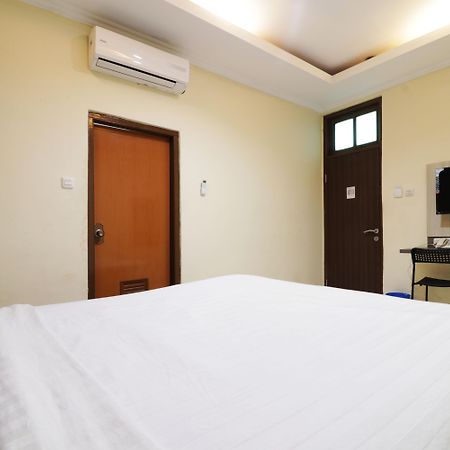 Hotel Istana Bungur Джакарта Екстериор снимка