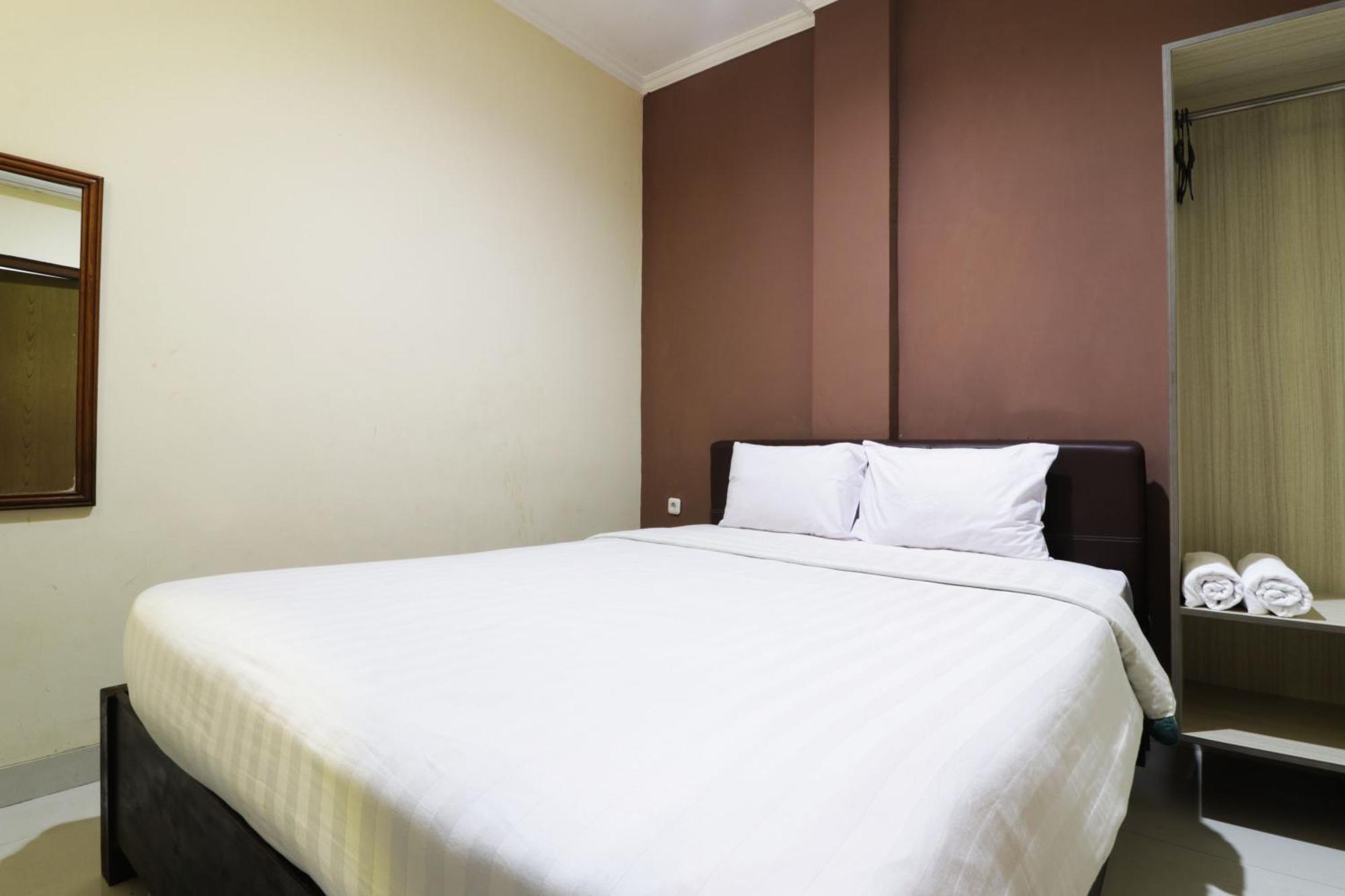 Hotel Istana Bungur Джакарта Екстериор снимка