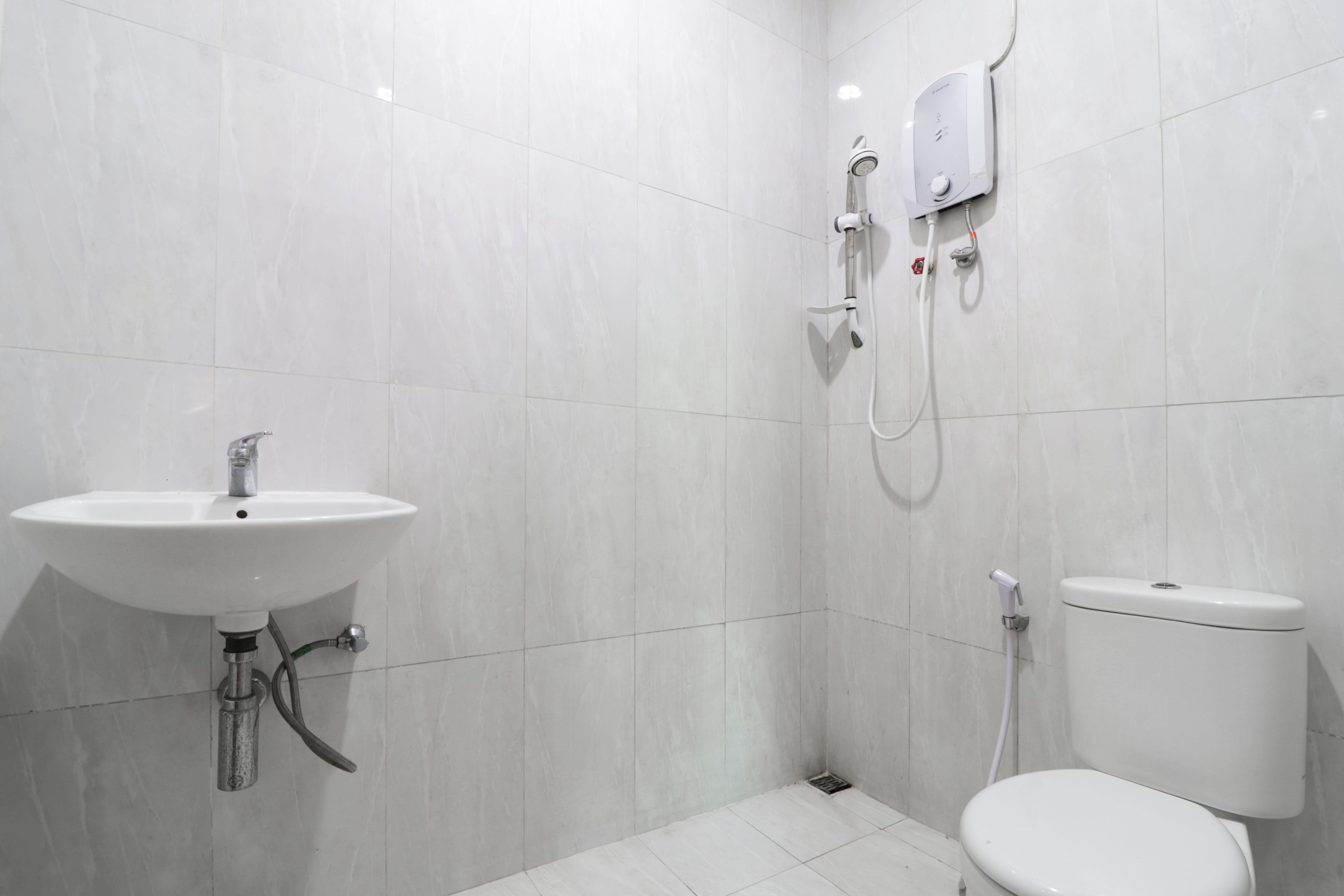Hotel Istana Bungur Джакарта Екстериор снимка