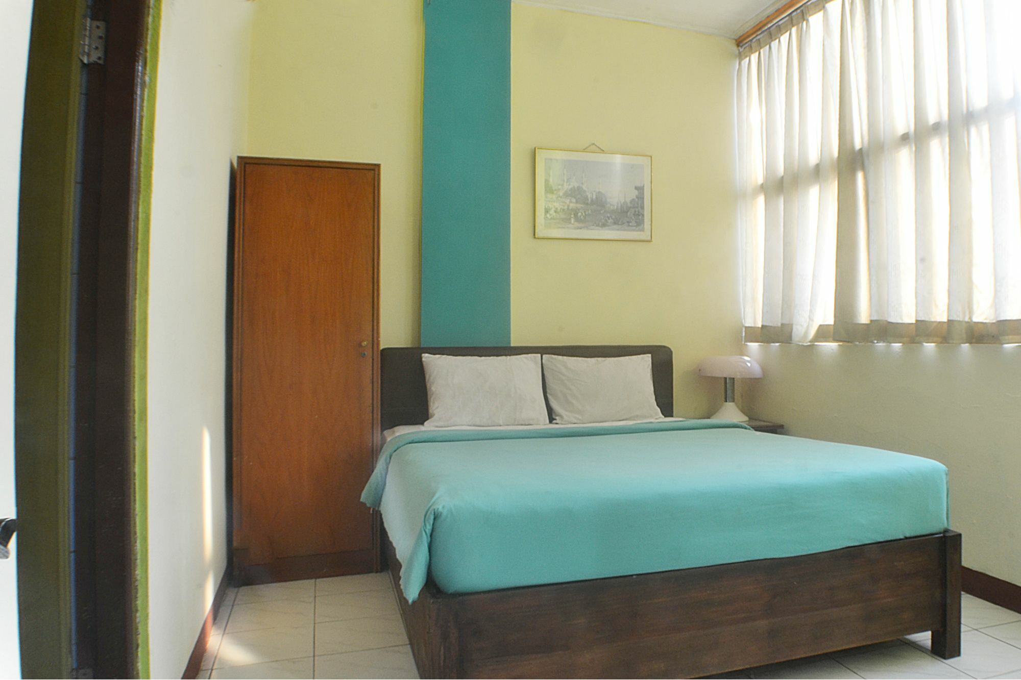 Hotel Istana Bungur Джакарта Екстериор снимка