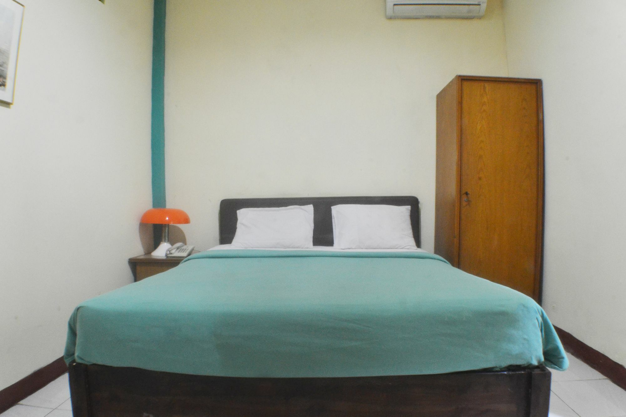 Hotel Istana Bungur Джакарта Екстериор снимка